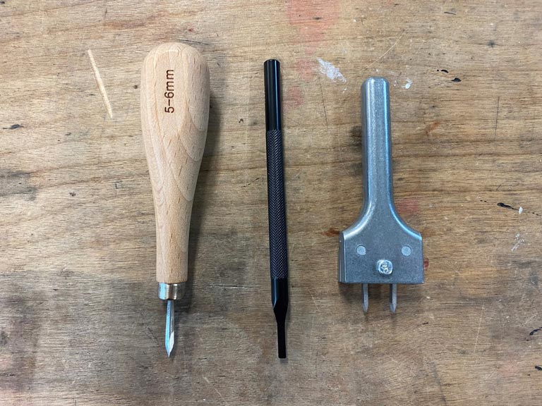 Awl Set 4 Different End Pieces - Leathersmith Designs Inc.